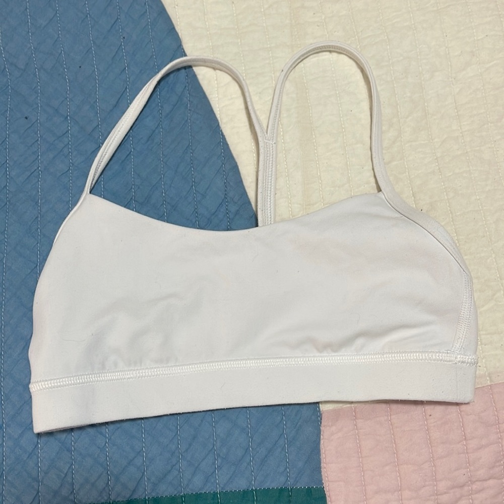 SIZE 4 LULULEMON BRA